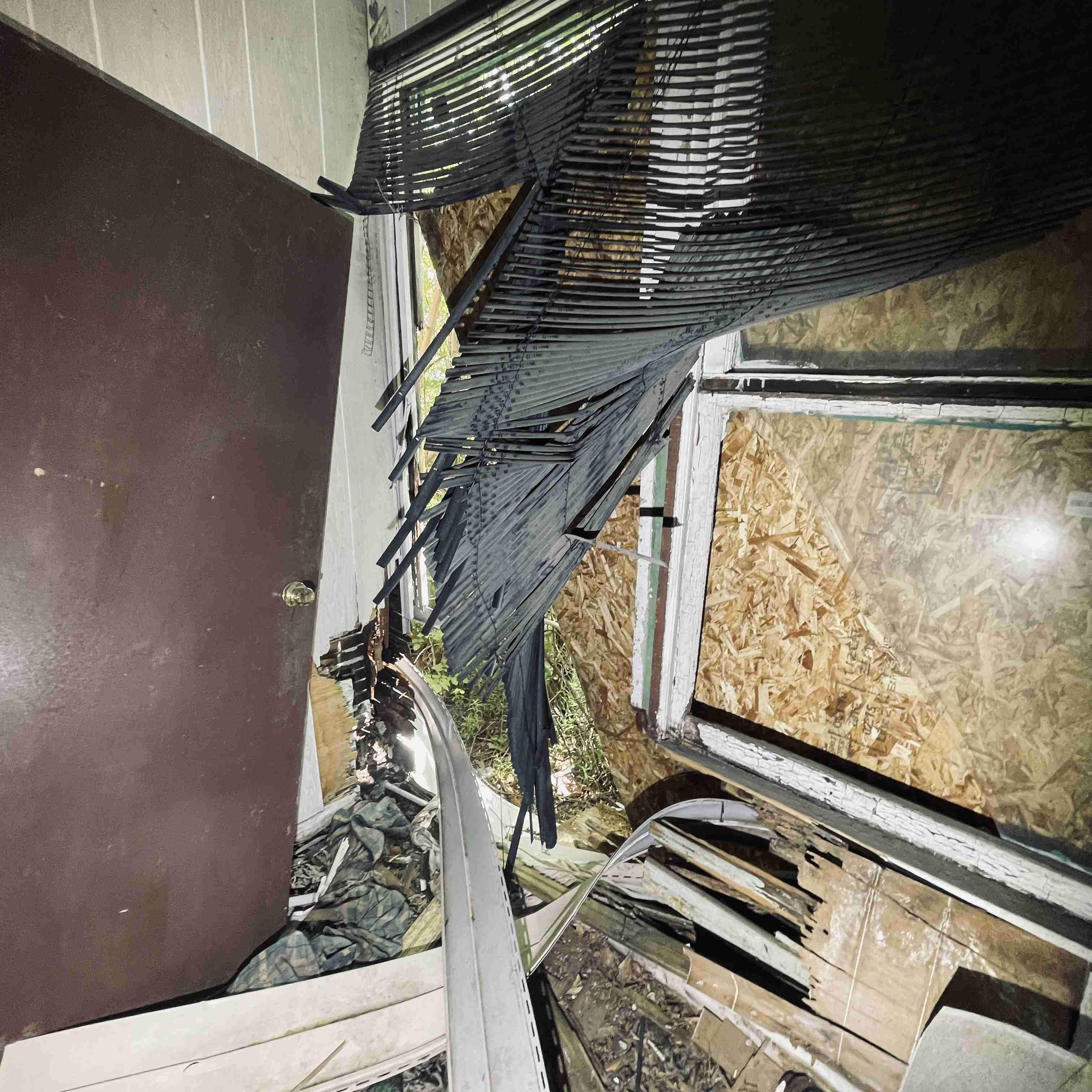 1060 Meldrum (23).jpg